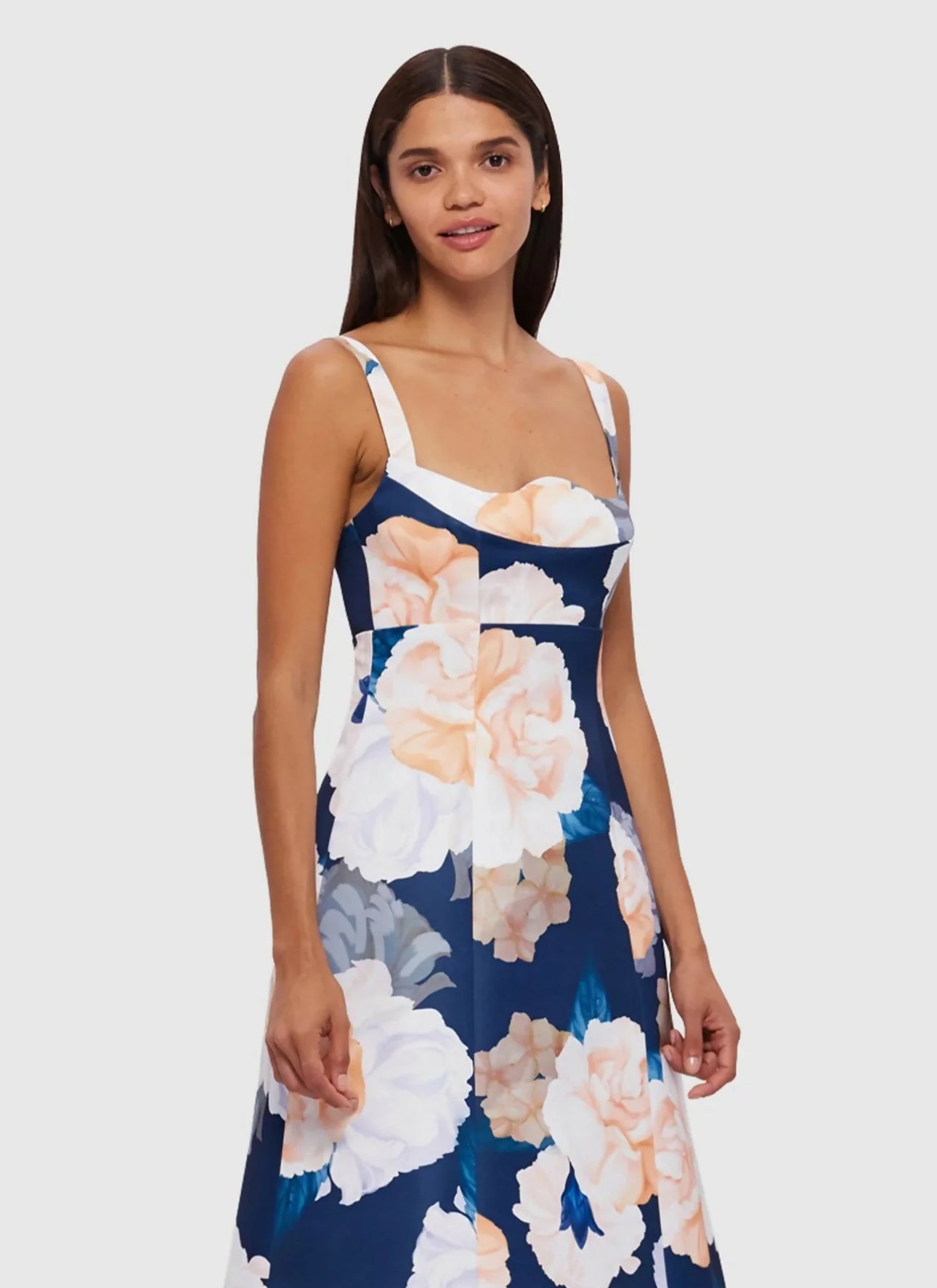 Leo Lin Odette Midi Dress in Rosebud Print in Navy Lizzie Lend Leo Lin Odette Midi Dress in Rosebud Print in Navy Lizzie Lend
