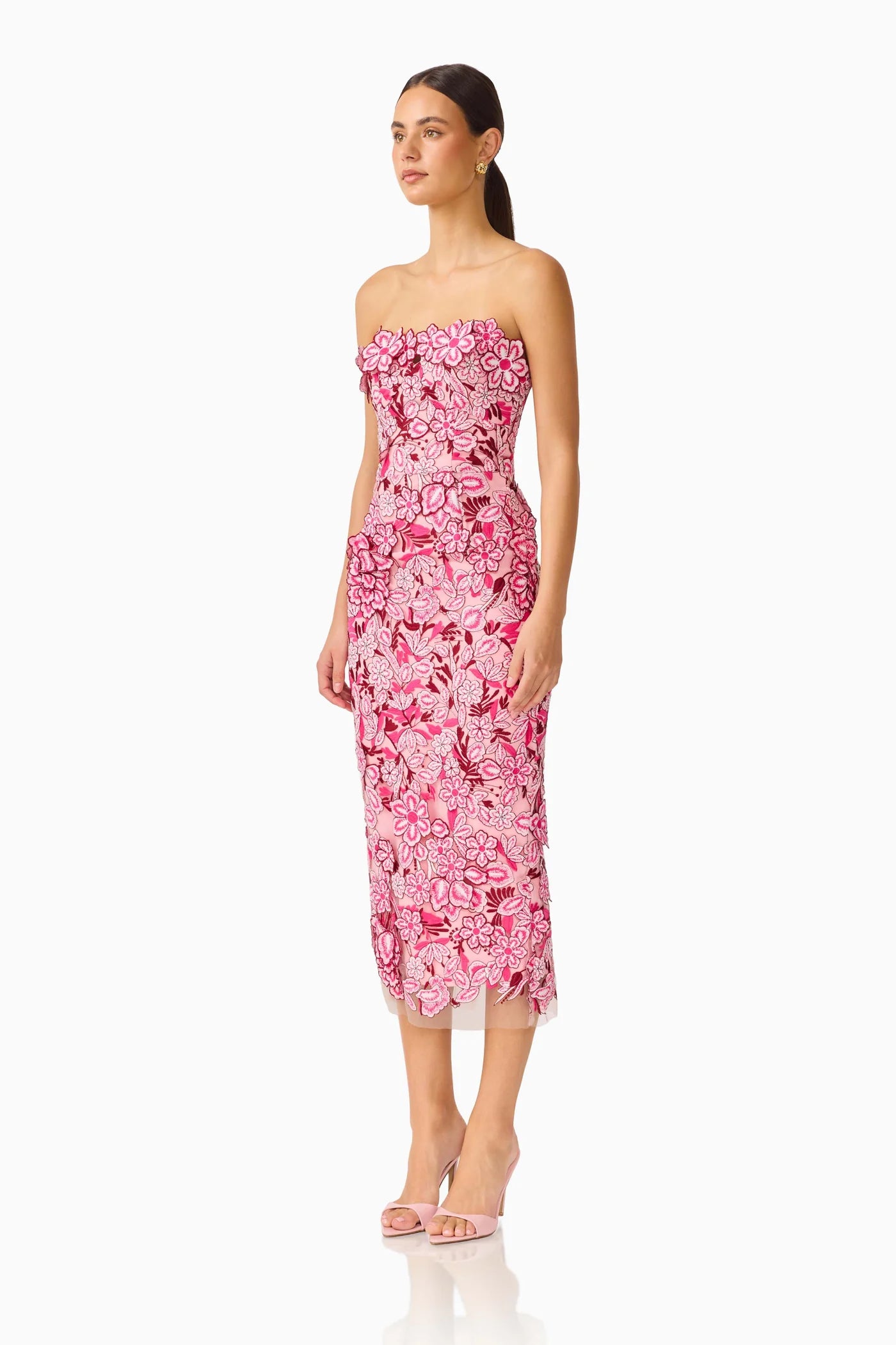 Elliatt Roseate Strapless Midi Dress in Pink