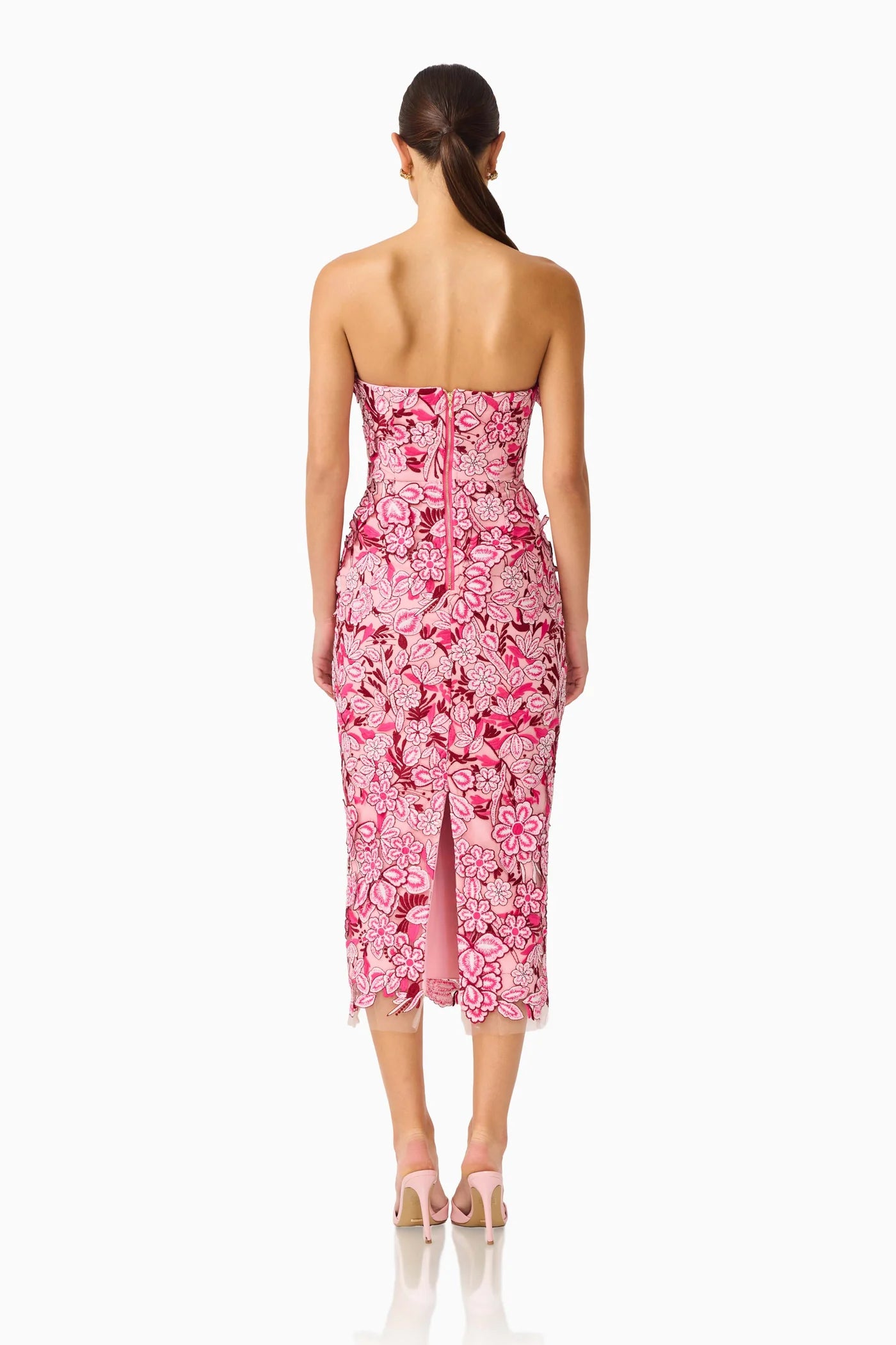 Elliatt Roseate Strapless Midi Dress in Pink